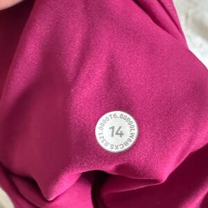 lululemon athletica Pink pocket yoga Leggings pants size 14 women